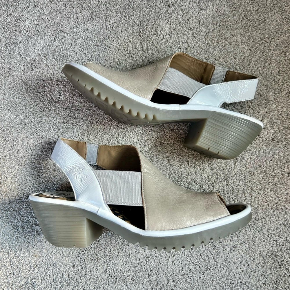 Fly London WILY300FLY Women’s 39 Cupido Concrete Peep Toe Heel Sandals Wily